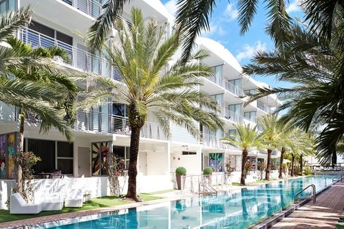 Photo of exterior of National Hotel Miami Beach